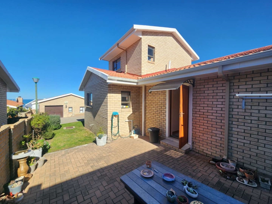 2 Bedroom Property for Sale in Tergniet Western Cape